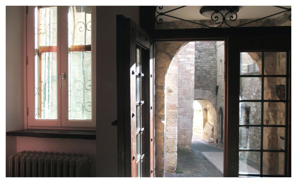 Vico Del Poeta Assisi